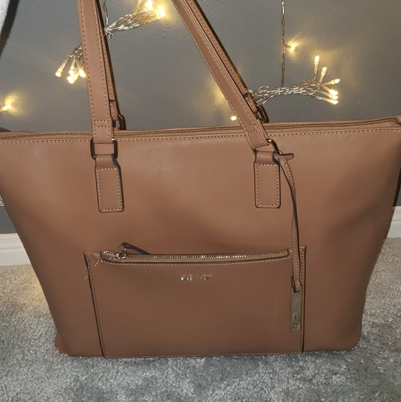 Nine West Handbags - Tan purse